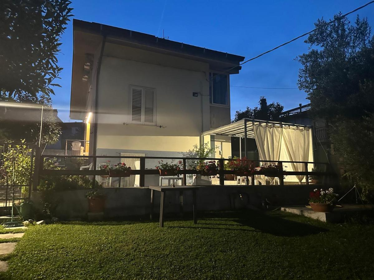 Il Gruccione Bed & Breakfast Sant'Omero Exterior photo