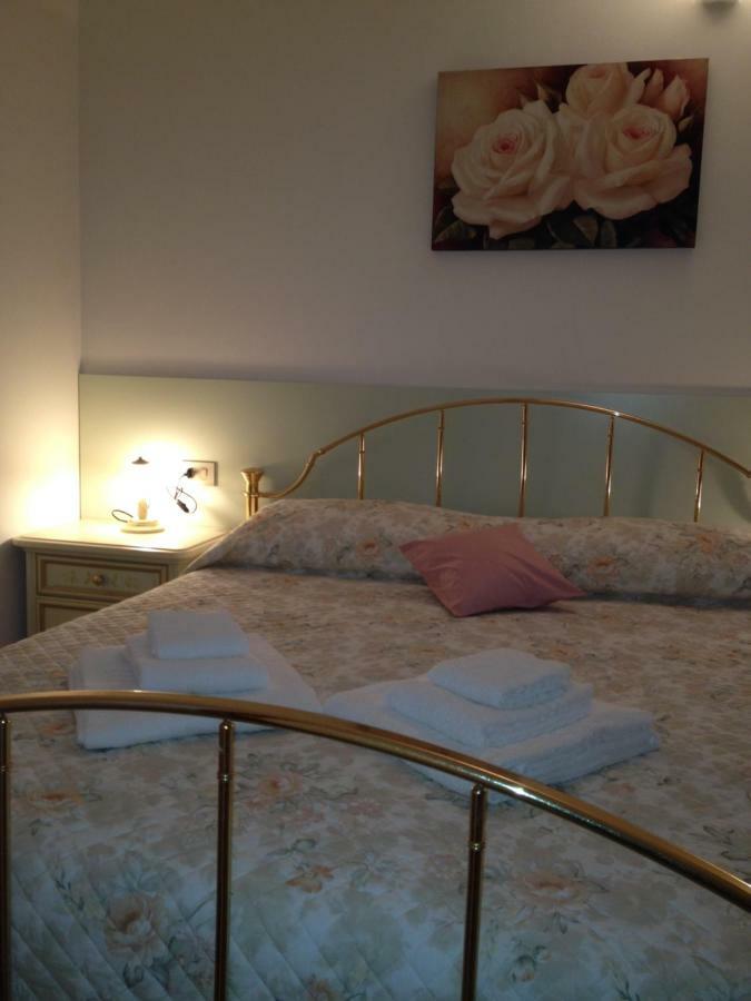 Il Gruccione Bed & Breakfast Sant'Omero Exterior photo